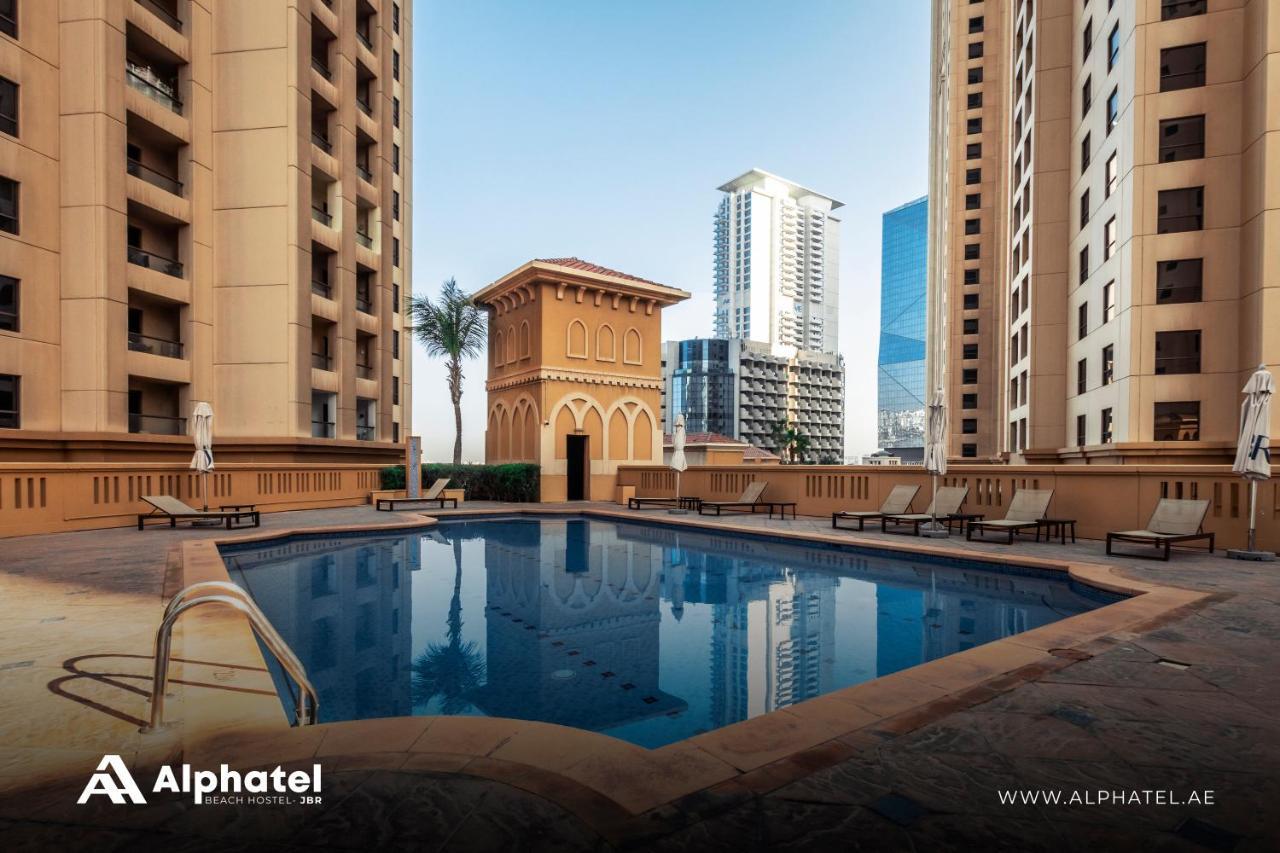 Alphatel Beach Hostel Jbr Dubai Exteriör bild