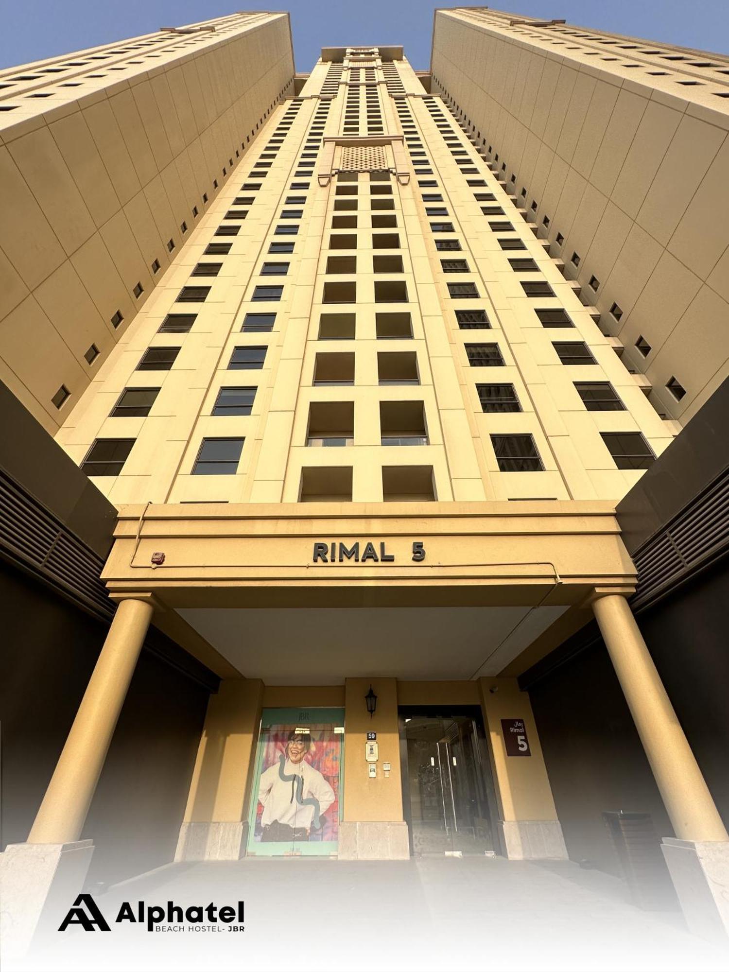 Alphatel Beach Hostel Jbr Dubai Exteriör bild